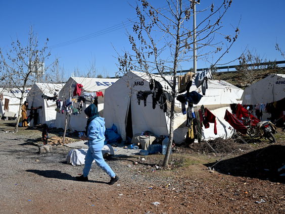 Asielzoekers opvangen buiten Europa?