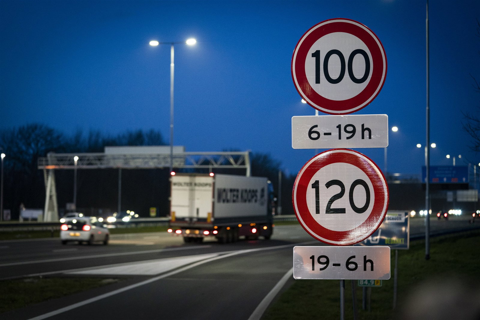 Tuinderij Bevelander VOF - De snelheid is per set traploos instelbaar