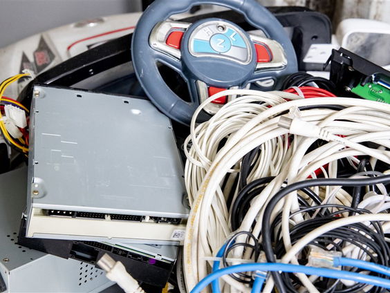 Stand.nl: Het repareren van kapotte spullen moet makkelijker worden