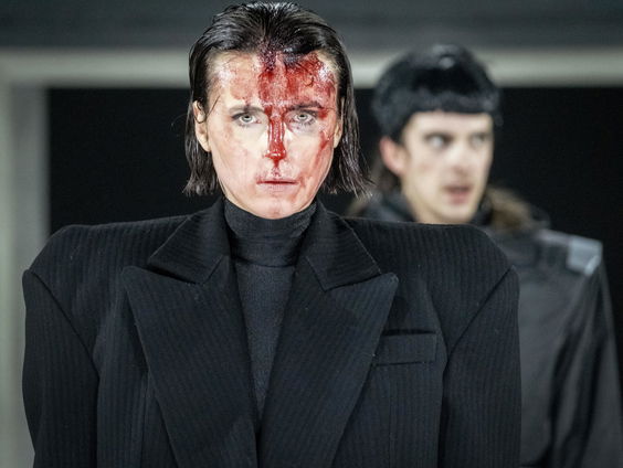 Yela de Koning speelt Coriolanus