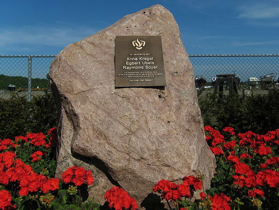 Terug naar 2008: Zware brand in scheepswerf De Punt, drie brandweermannen komen om het leven