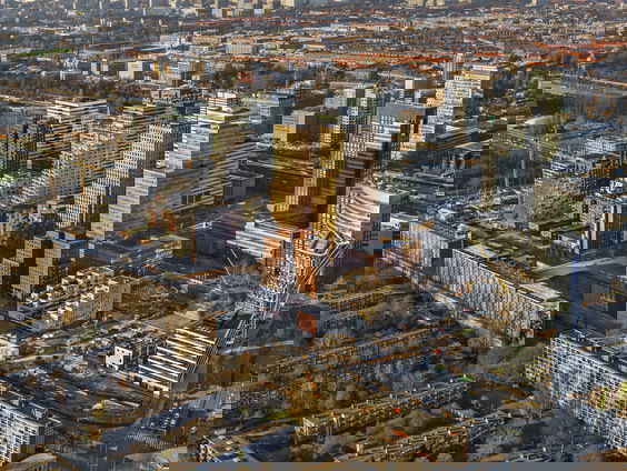 Wat gebeurt er achter de voordeur van een brievenbusfirma?