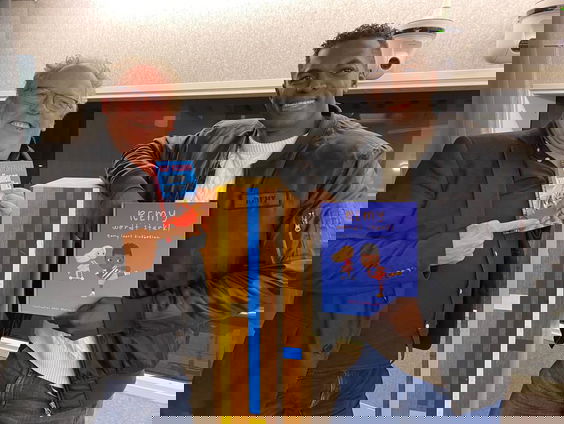 Voormalig kickbokser Remy Bonjasky heeft een kinderboek geschreven