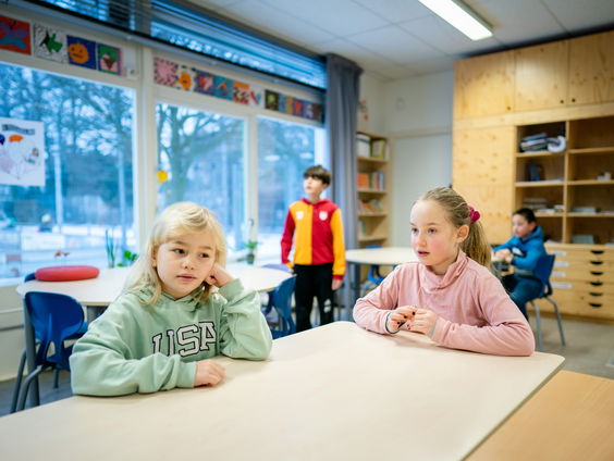Financiële problemen en stress zorgen voor slechtere prestaties basisschoolkinderen