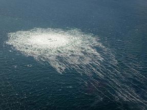 Onder water: wie houdt wat in de gaten?