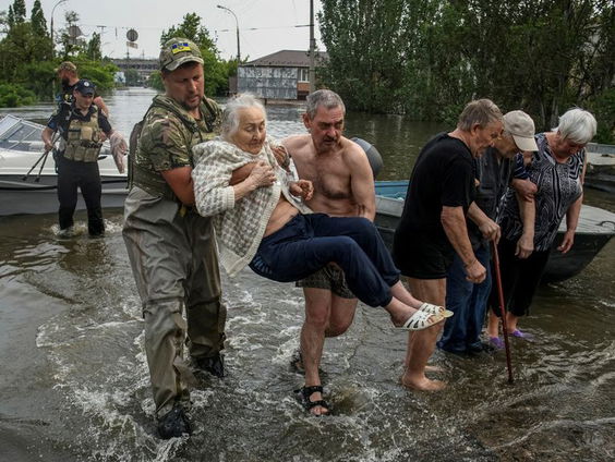 Verhalen van de Russische kant over de overstromingen in Oekraïne