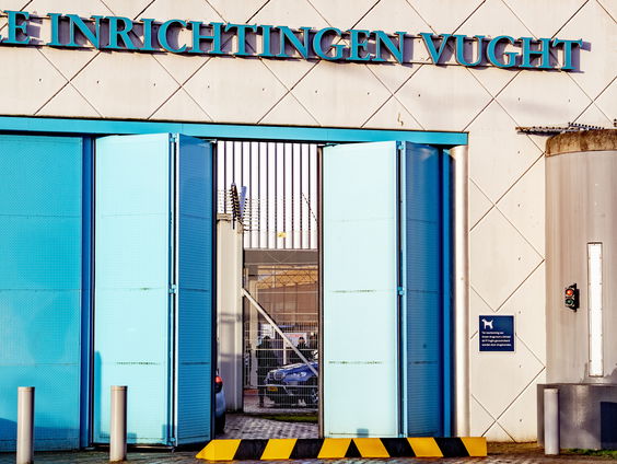 Ridouan Taghi gaat voorlopig zijn eigen verdediging voeren in het Liquidatieproces Marengo.