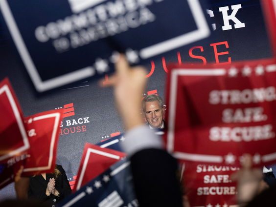 Bureau Buitenland - VPRO Midterm Show: De Finale