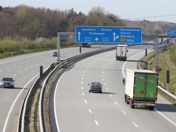 Lekker scheuren! De Autobahn bestaat 90 jaar