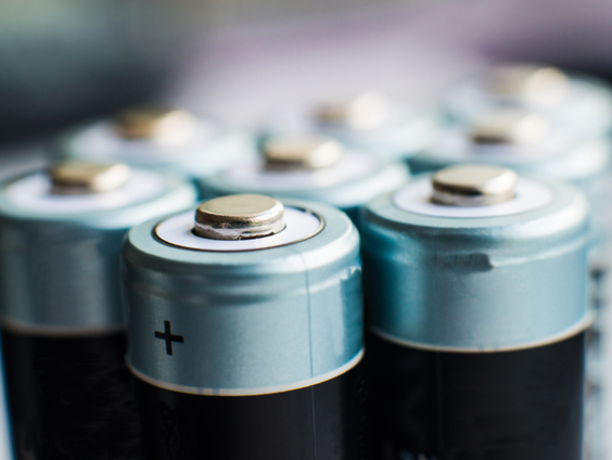 Doorbraak: Zoutbatterij brengt duurzame energieopslag een stap dichterbij