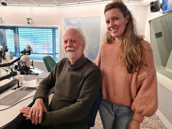 Ilvy Njiokiktjien en Gary Schwartz over een bijzonder portret van Rembrandt