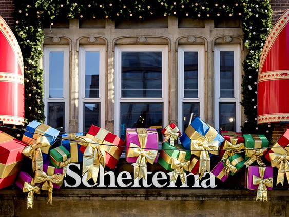 Waarom zie je steeds minder Sinterklaasversieringen in de winkels?