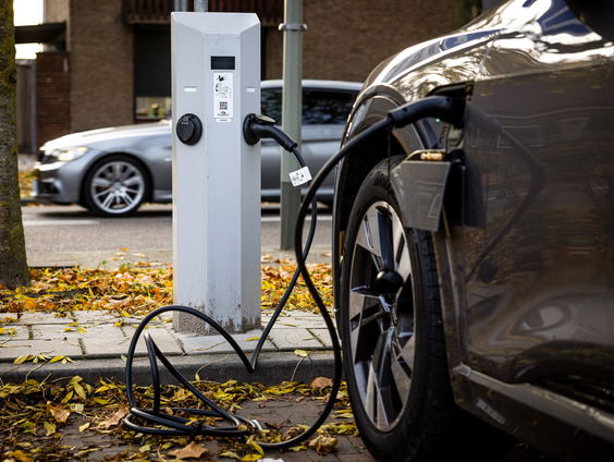 Hoe zinvol is de huidige subsidie voor elektrische auto's?