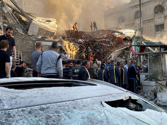 Schendt Israël internationale regels met een aanval op de Iraanse ambassade in Damascus?