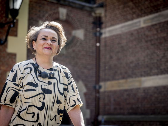 Staatssecretaris Van Huffelen pleit voor strenger toezicht op cookiebeleid: te veel onduidelijkheid