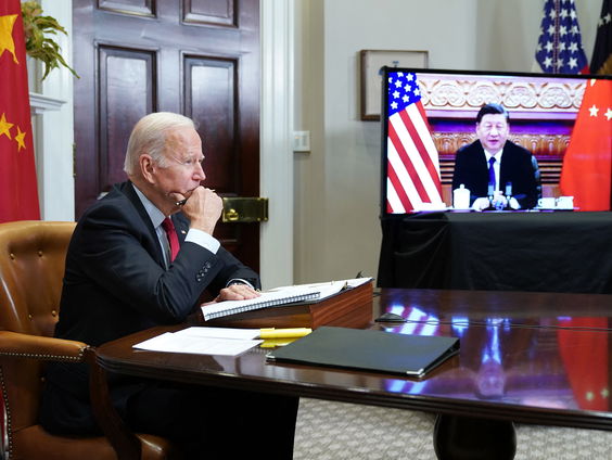 Biden en Xi bellen twee uur over de oorlog in Oekraïne