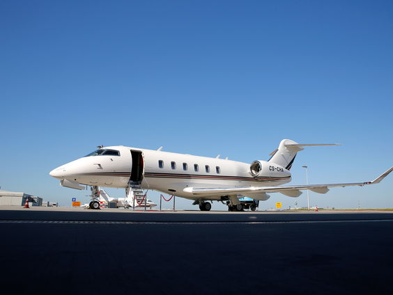 Moeten we vliegen met privéjets afschaffen?