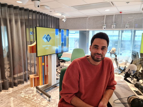 Nathan de Vries over zijn podcast 'Niet zo Zwart-Wit'