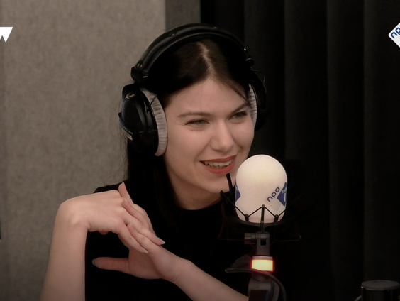 Moeten we beschermd worden tegen social media?