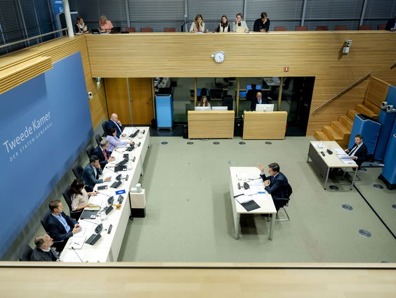 Parlementaire enquêtecommissie fraudebeleid presenteert vanmiddag conclusies