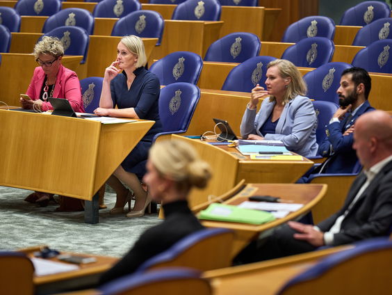 Kamerdebat over geslachtsaanduiding paspoort