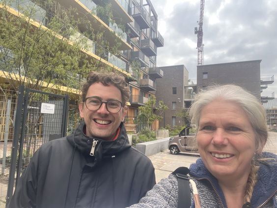 Het Uitzendbureau: Marielle Beers vanuit Amsterdam-Noord