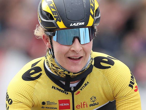 Amber Kraak verruilde roeiboot voor racefiets: 'Voel me nog een groentje'