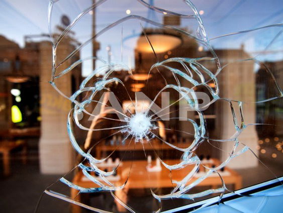 Terug naar 2022: Gijzeling in Apple Store Amsterdam