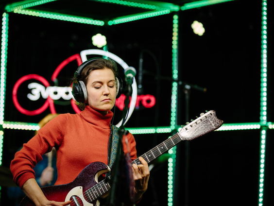 Livemuziek en gesprek met Someone