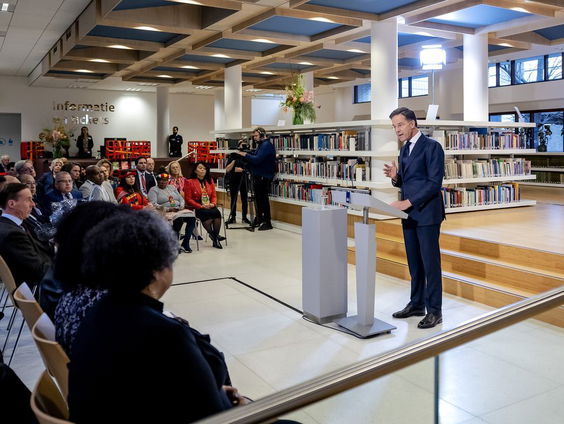 Wat gebeurt er met de beloftes van de slavernij-excuses?