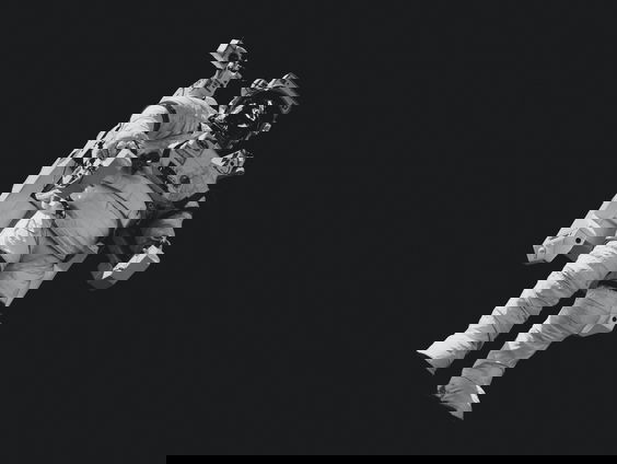 Prada ontwerpt ruimtepak: waar moet het aan voldoen?