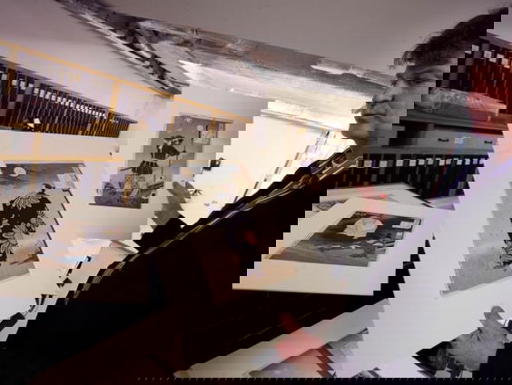 Kunsthandelaar Chris Uhlenbeck ontdekte een litho van niemand minder dan Vincent van Gogh