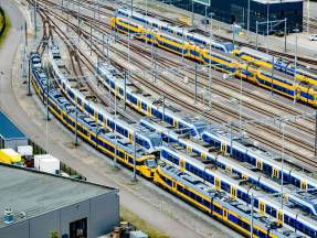 Ruim 9% loonsverhoging voor NS-personeel