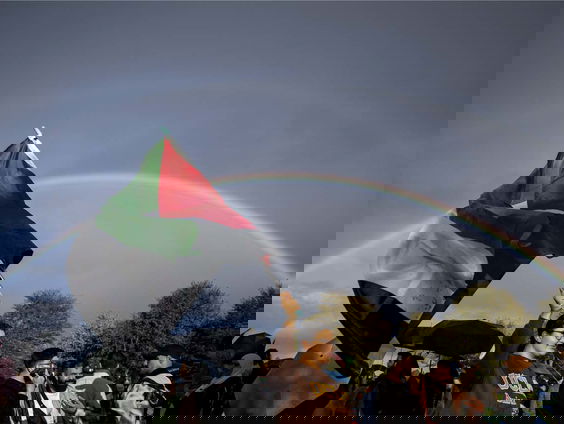 Is ‘From the river to the sea, Palestine will be free’ een onschuldige leus of pure Jodenhaat?