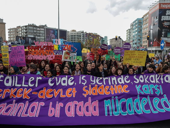 Waarom is het aantal vrouwenmoorden in Turkije zo hoog?