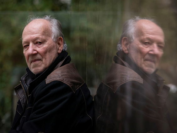 Ode aan de markante filmregisseur Werner Herzog in Amsterdams filmmuseum Eye