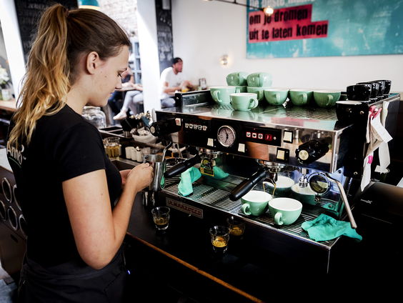 Jong horecapersoneel ervaart vaak ongepast gedrag