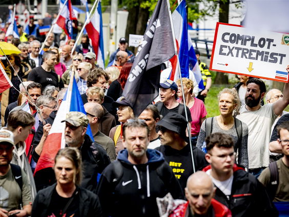 Wie zijn de mensen die door de AIVD als rechts-extremisten worden beschouwd?