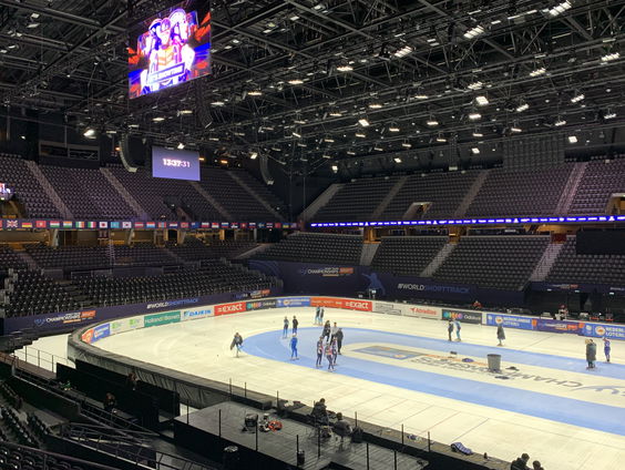 Outsider Friso Emons in Ahoy aangemoedigd door zijn moeder