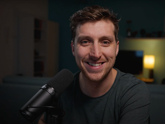 Aardrijkskundedocent en influencer Roy Helmerhorst heeft duizenden volgers