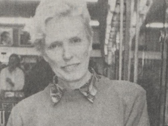 Meer Vrouw Op Straat: platenverkoper Toos Roeks-Terra