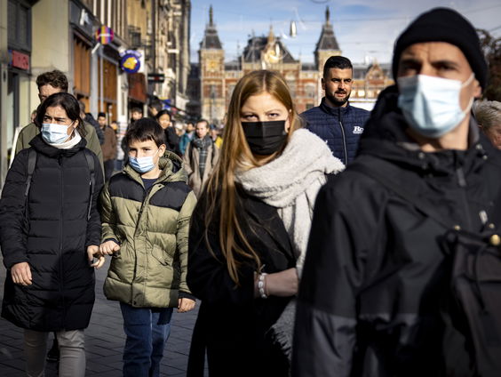 Virologen verrast door ontwikkeling omikron