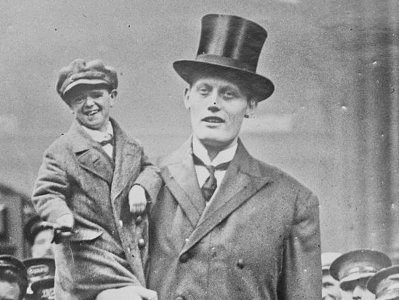 Wie was Albert Kramer, de langste Nederlander ooit?