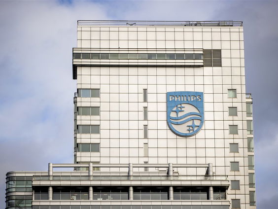 Stand.nl: 'Philips moet hoe dan ook overeind blijven'