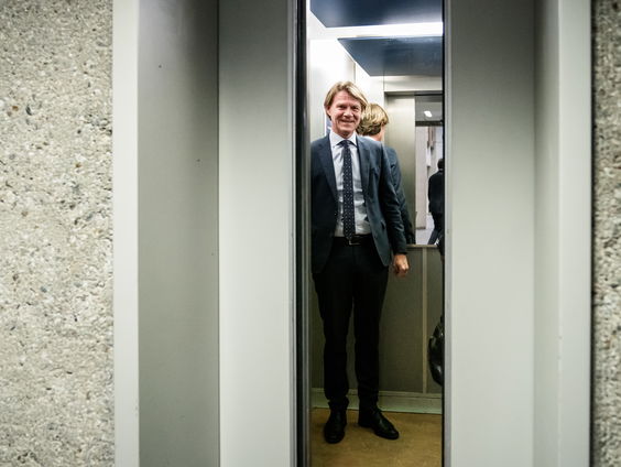 Zijn we iets verder gekomen onder informateur Putters?