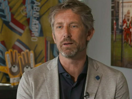 In het hoofd van Van der Sar