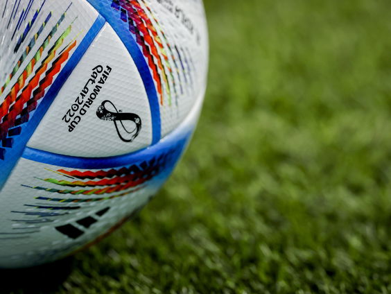 Gedicht Ingmar Heyze over Qatar-Nederland