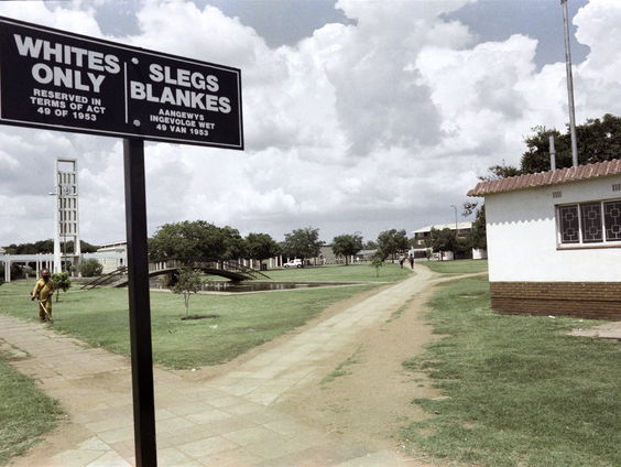 Wat was de rol van Nederland in de apartheid?