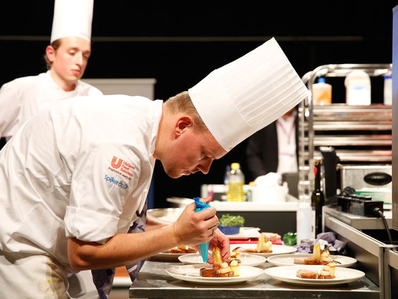 Horecaondernemer Stephan Nijst schreef een boek over zijn faillissement
