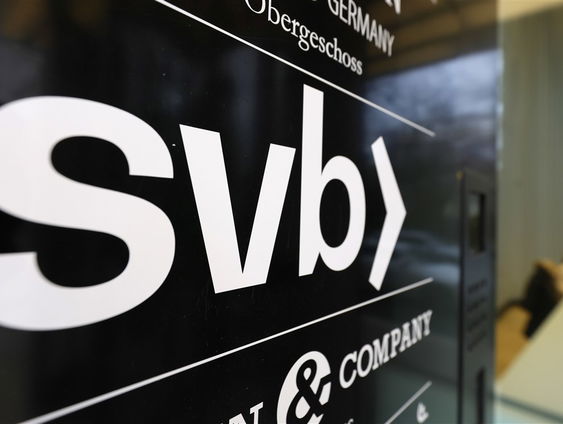 Moet je banken wel redden?